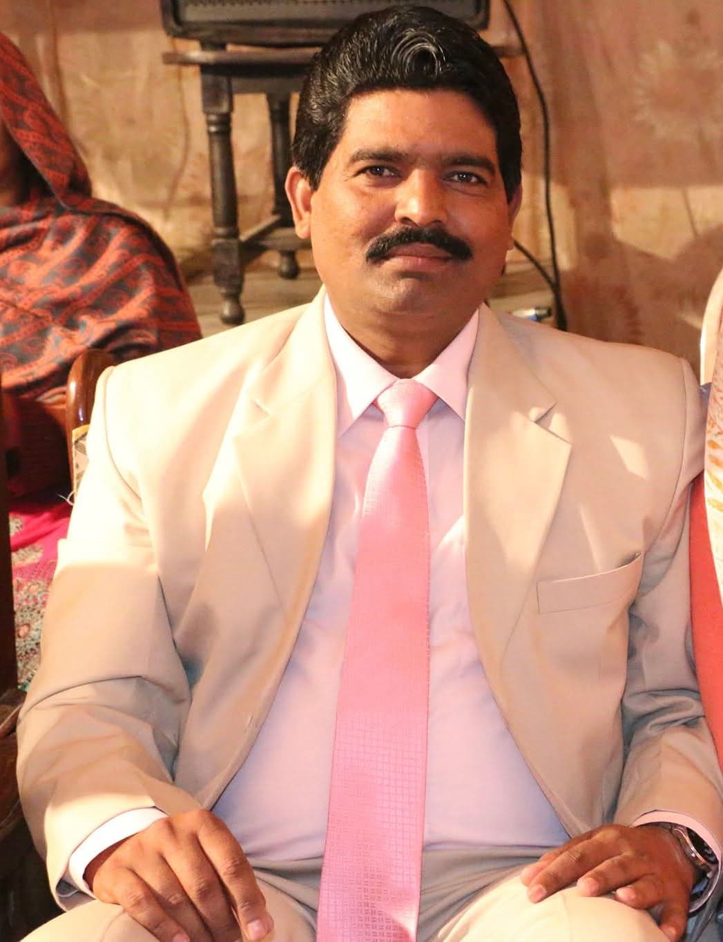 Portrait of Pastor Arshad Sadiq